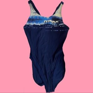 Arena One piece swimsuit- size S - never used